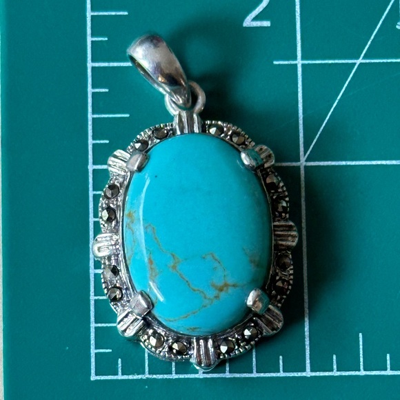 Turquoise marcasite beautiful sterling silver pendant - Picture 5 of 9